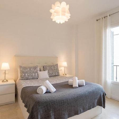 Agua I & Seasonal Pool By Ele Apartments مالقة المظهر الخارجي الصورة